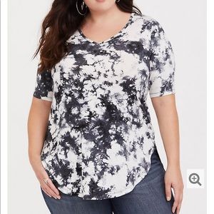 Super Soft Tie-Dye Favorite Tunic Tee